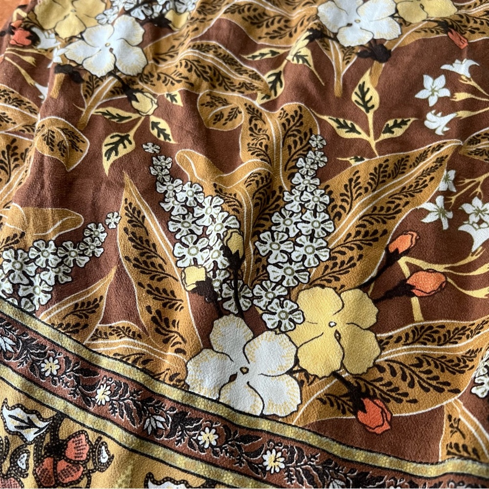 Spell & The Gypsy Bianca Brown Floral print wide leg pants size small - Picture 4 of 16